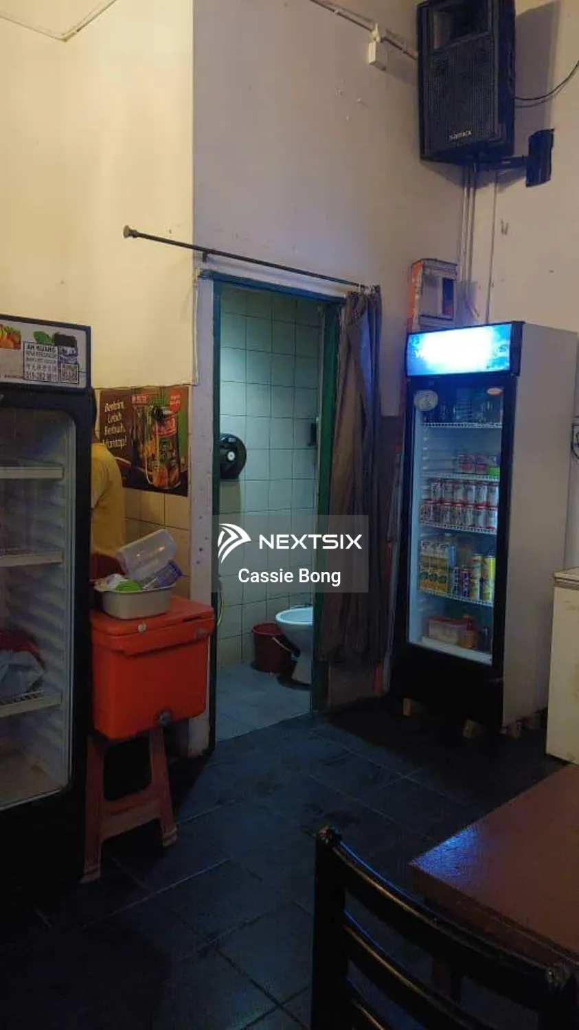 Shop For Sale in Kuching Sarawak - Image 9