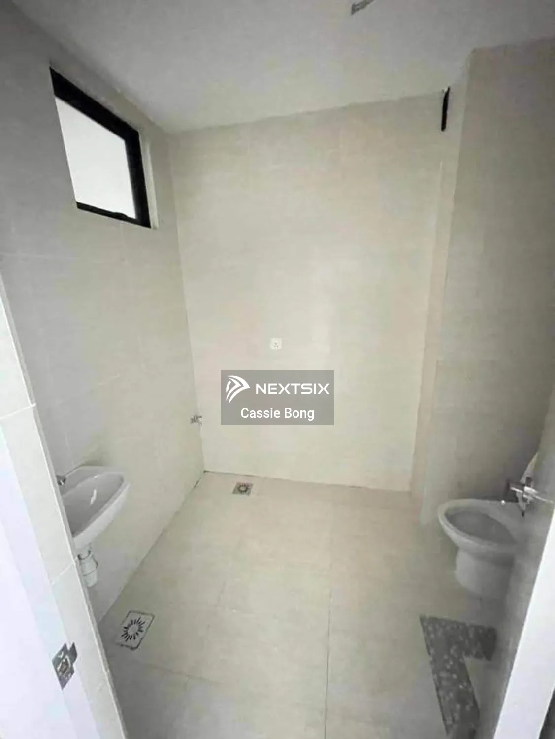 Serviced Residence For Sale in Kuching Sarawak - Image 6