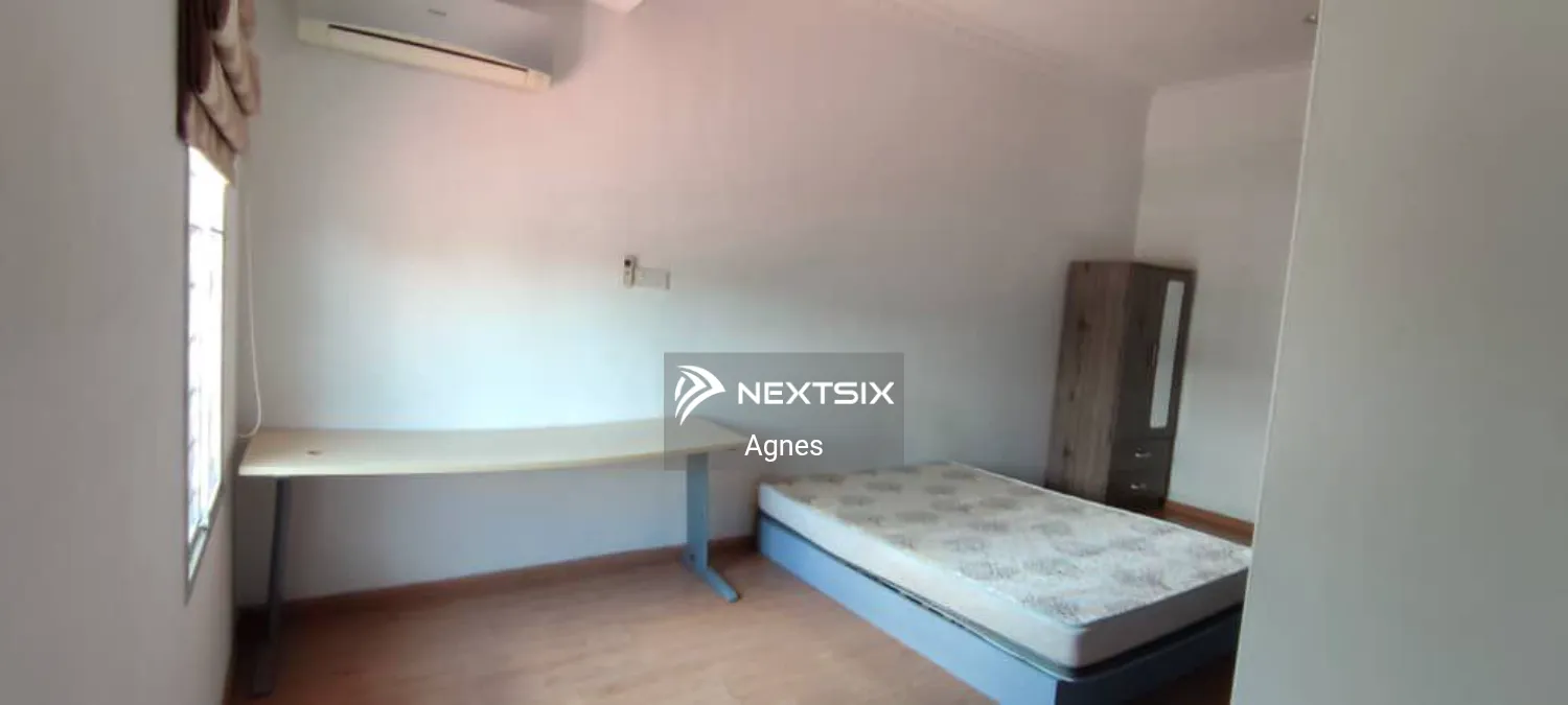 2-sty Terrace/Link House For Rent in Kuching Sarawak - Image 5