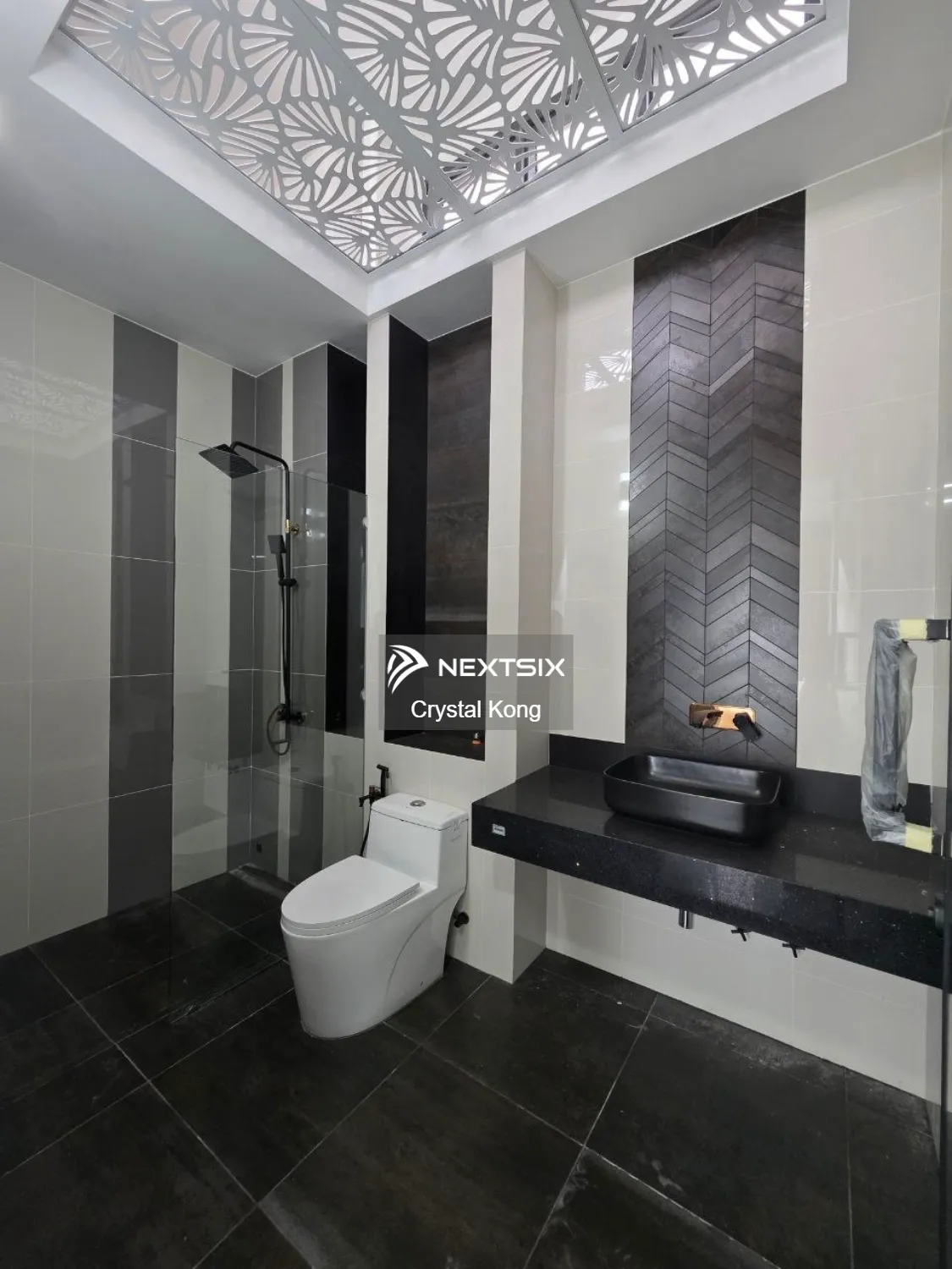 Semi-detached House For Rent in Setia Tropika Johor - Image 10