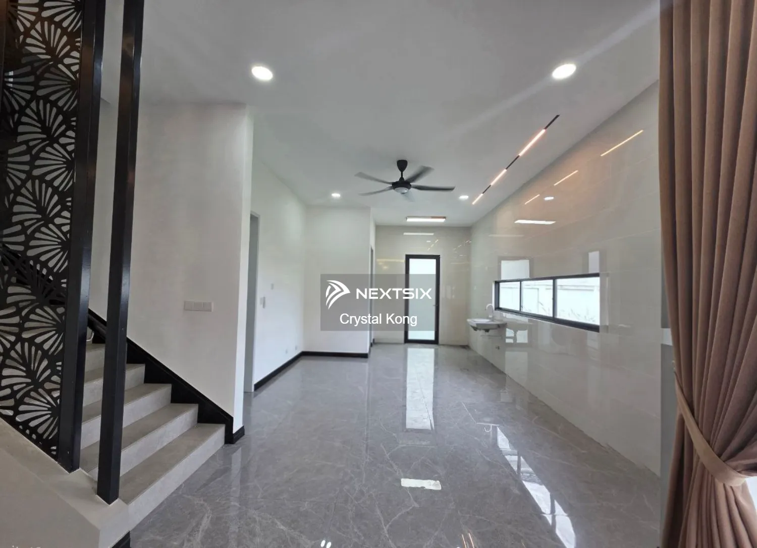 Semi-detached House For Rent in Setia Tropika Johor - Image 5