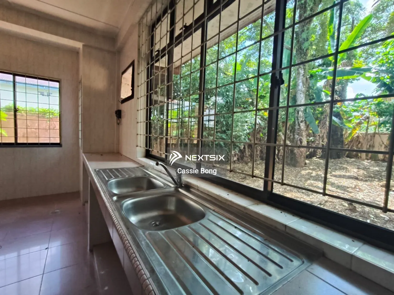 Bungalow For Sale in Kuching Sarawak - Image 6