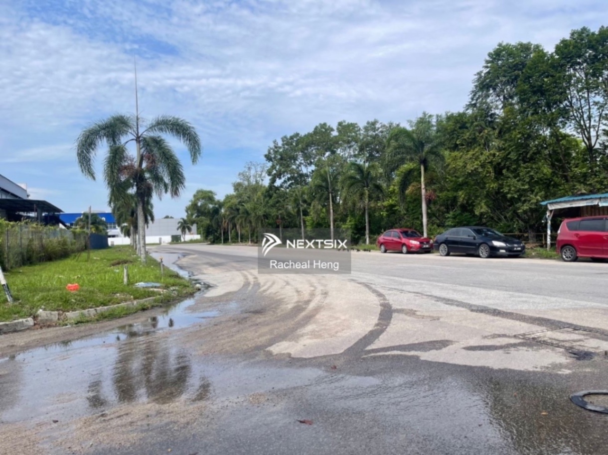 Detached Factory For Rent in Ulu Tiram Johor - Image 6