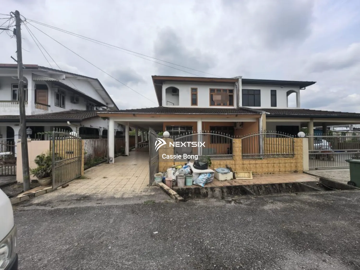 Semi-detached House For Sale in Kuching Sarawak