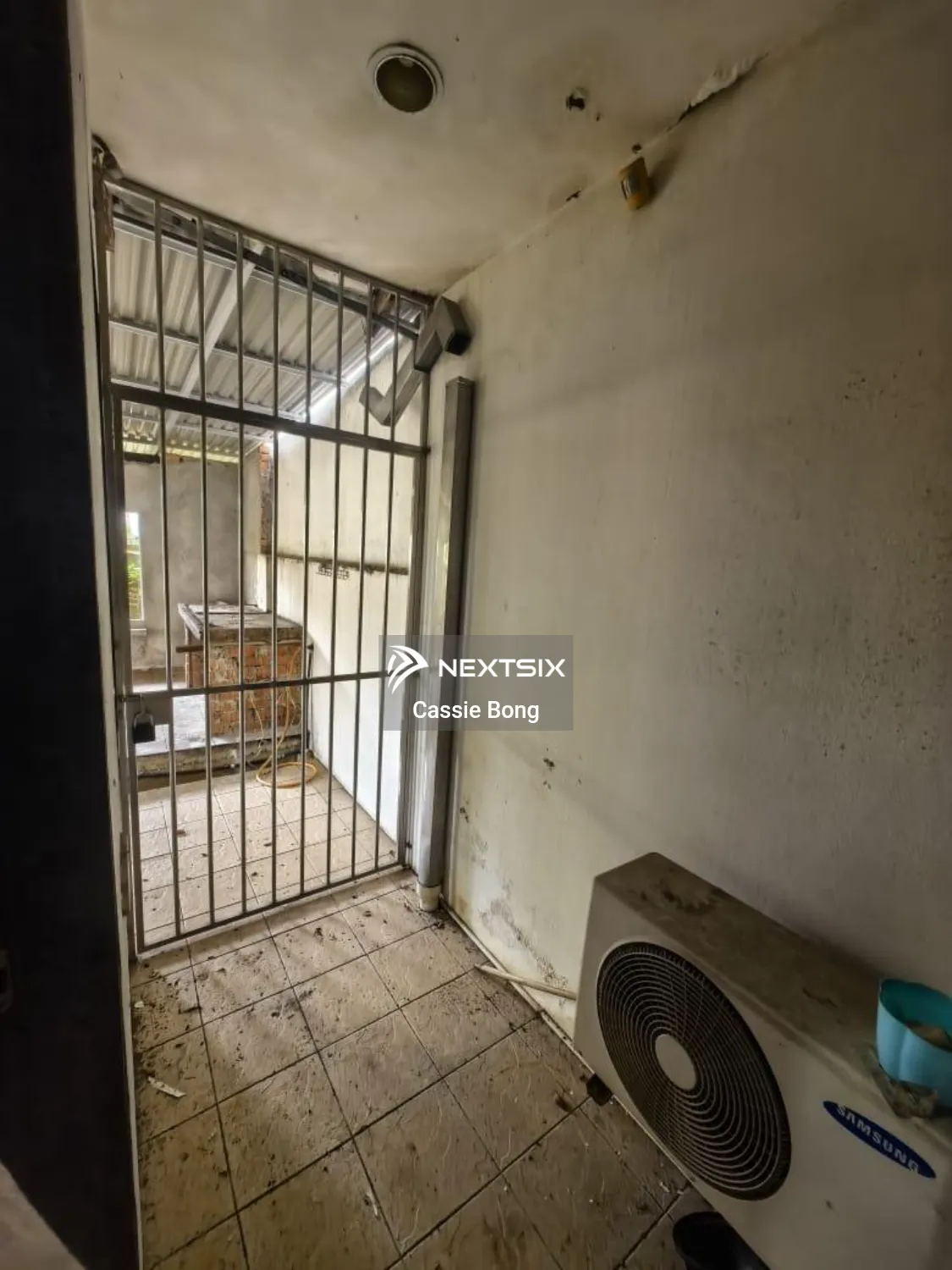 Semi-detached House For Sale in Kuching Sarawak - Image 12