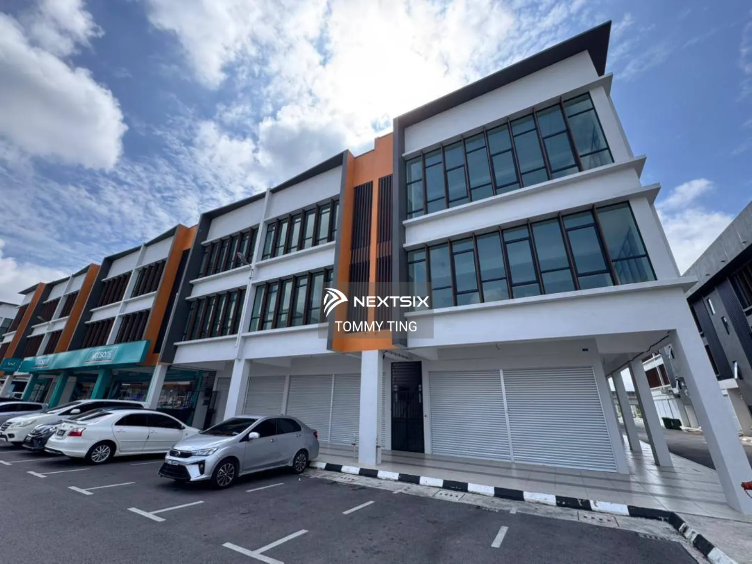 Shop For Sale in Kuching Sarawak