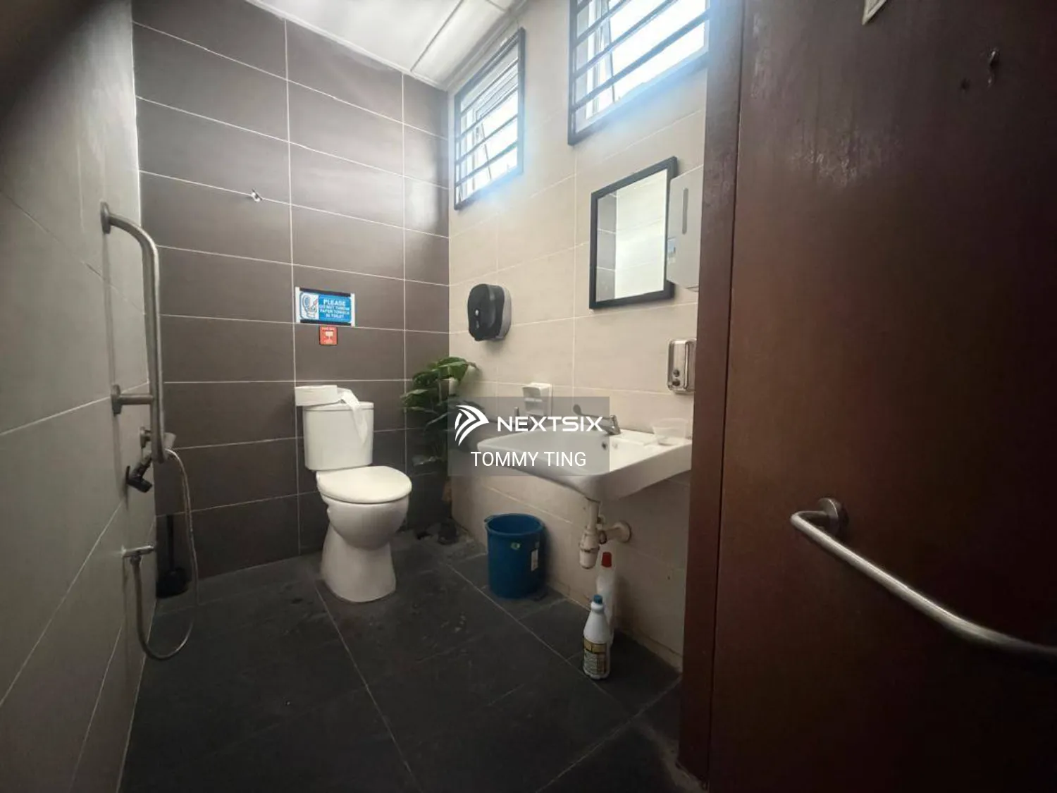 Shop For Rent in Kuching Sarawak - Image 7