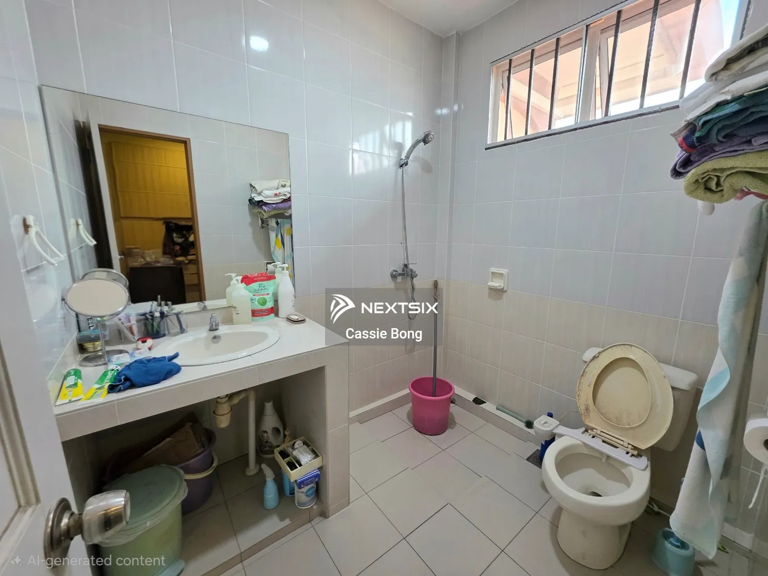 Semi-detached House For Sale in Kuching Sarawak - Image 15