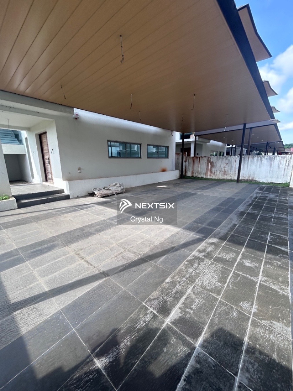 3-sty Terrace/Link House For Sale in Kuching Sarawak - Image 8