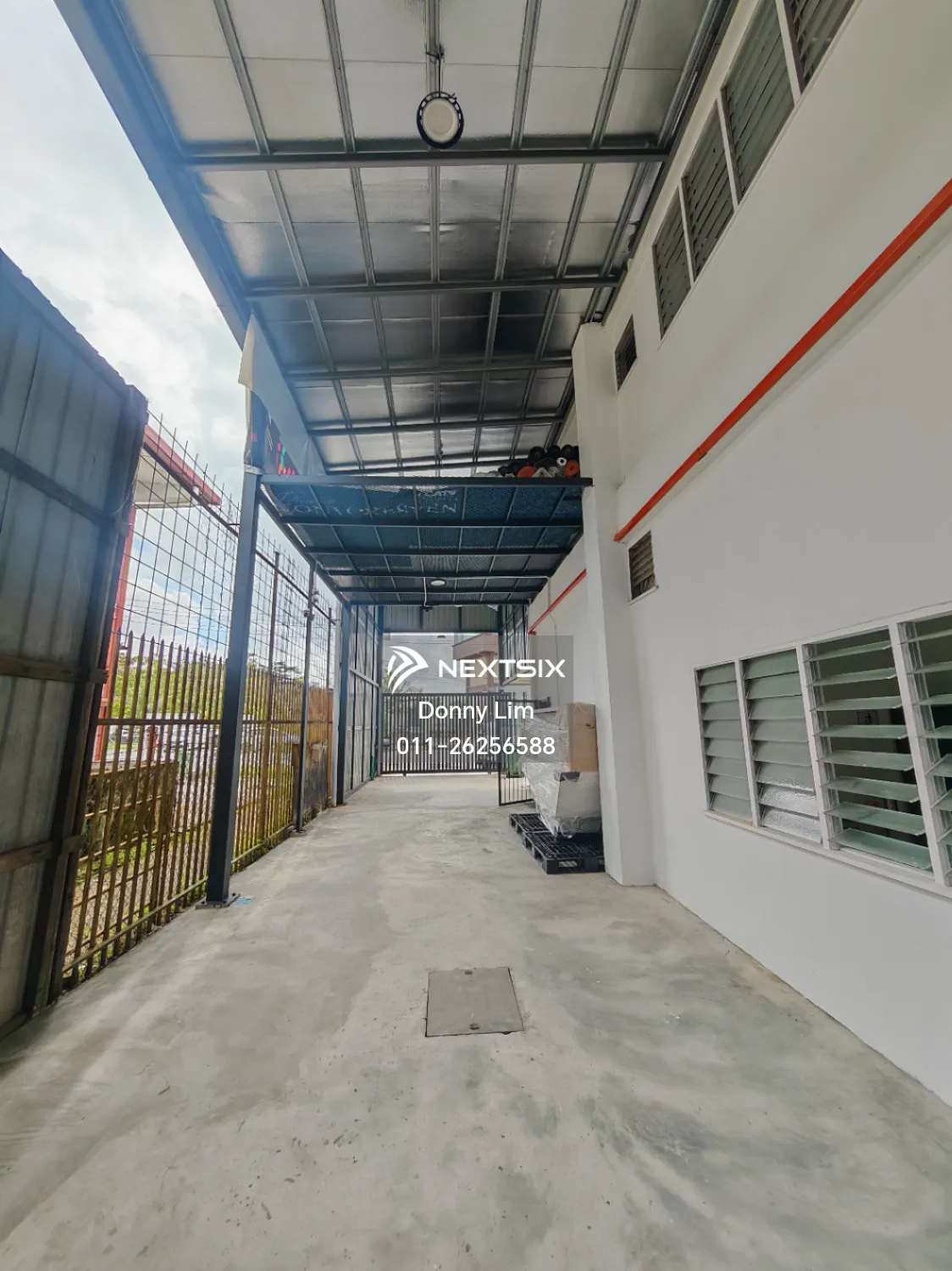 Semi-D Factory For Sale in Kuching Sarawak - Image 9