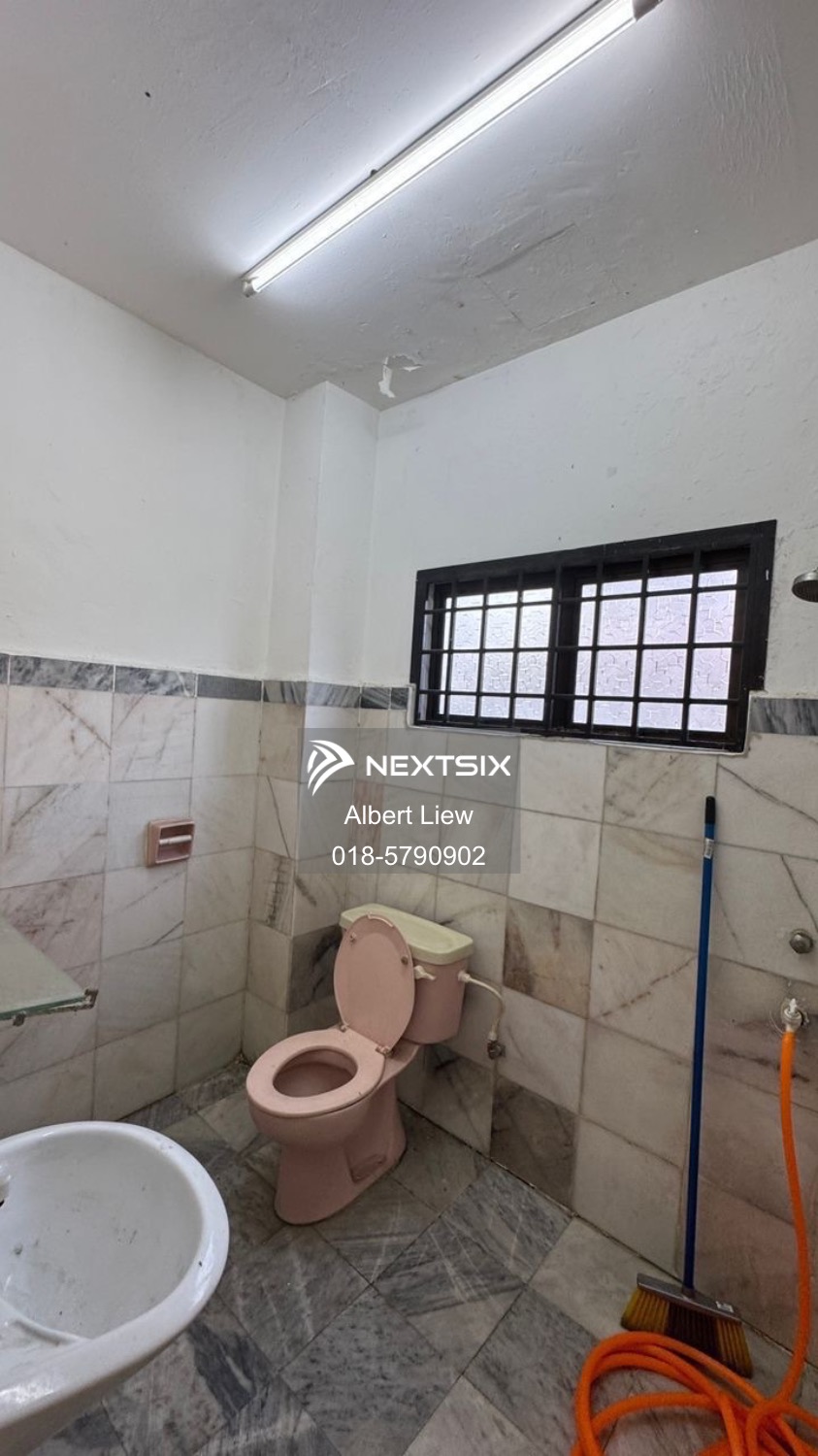 2-sty Terrace/Link House For Sale in Skudai Johor - Image 10