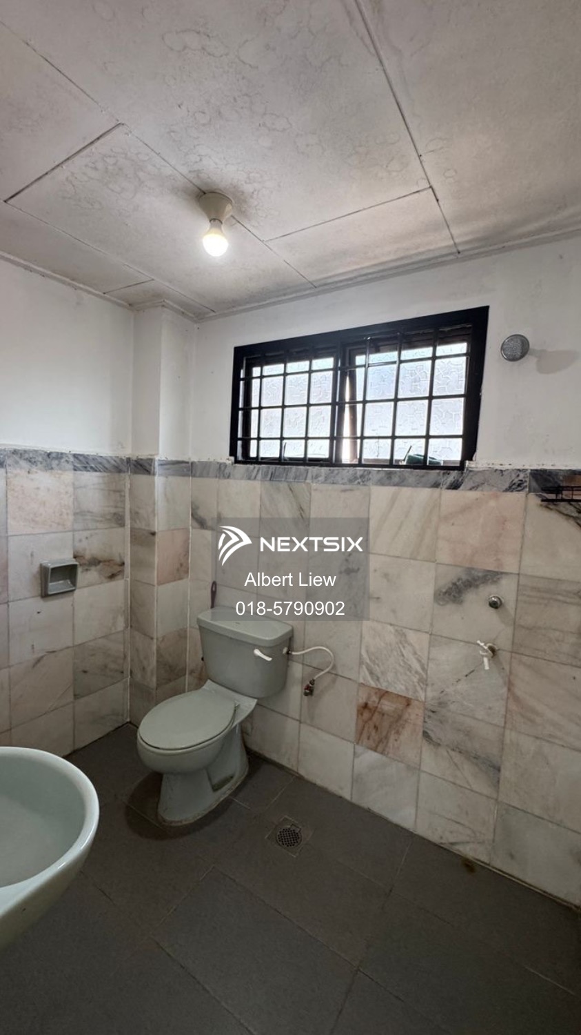 2-sty Terrace/Link House For Sale in Skudai Johor - Image 7