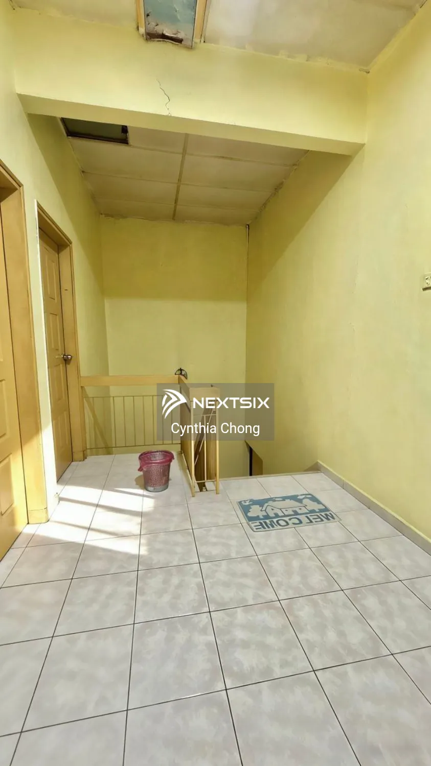 2-sty Terrace/Link House For Sale in Ulu Tiram Johor - Image 8