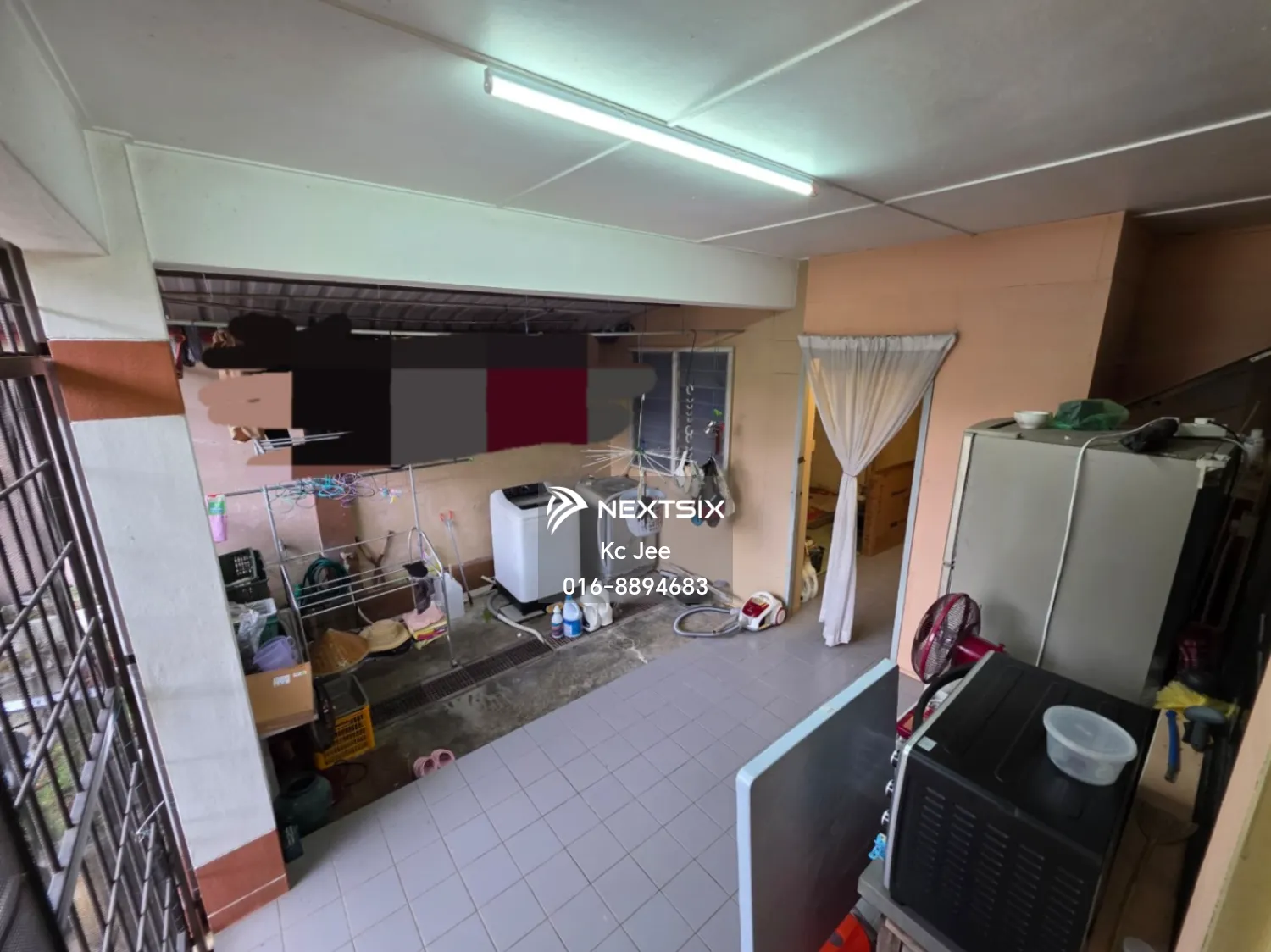 Semi-detached House For Sale in Kuching Sarawak - Image 7