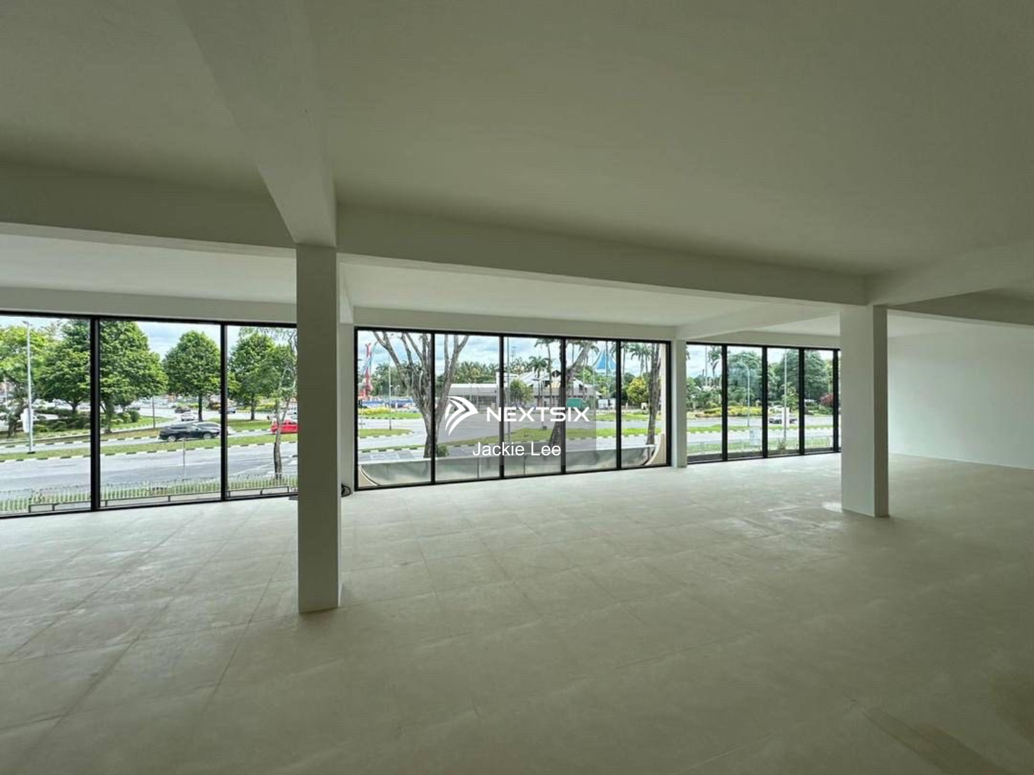Retail Office For Rent in Kuching Sarawak - Image 5