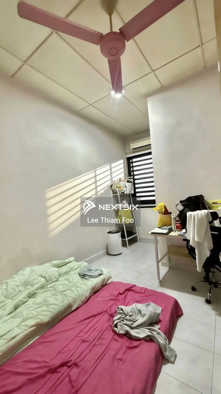 2-sty Terrace/Link House For Sale in Ulu Tiram Johor - Image 5