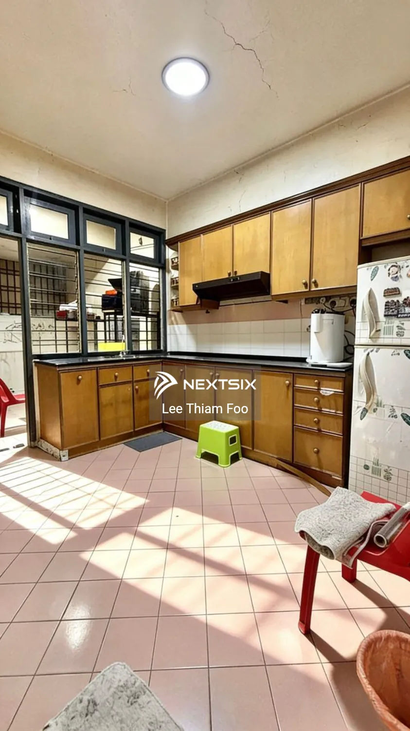 2-sty Terrace/Link House For Sale in Ulu Tiram Johor - Image 8