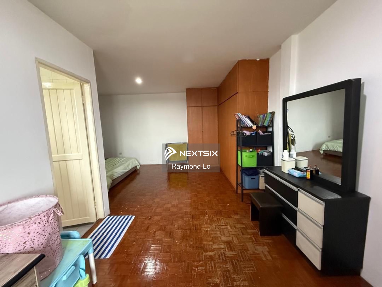 Semi-detached House For Sale in Kuching Sarawak - Image 5