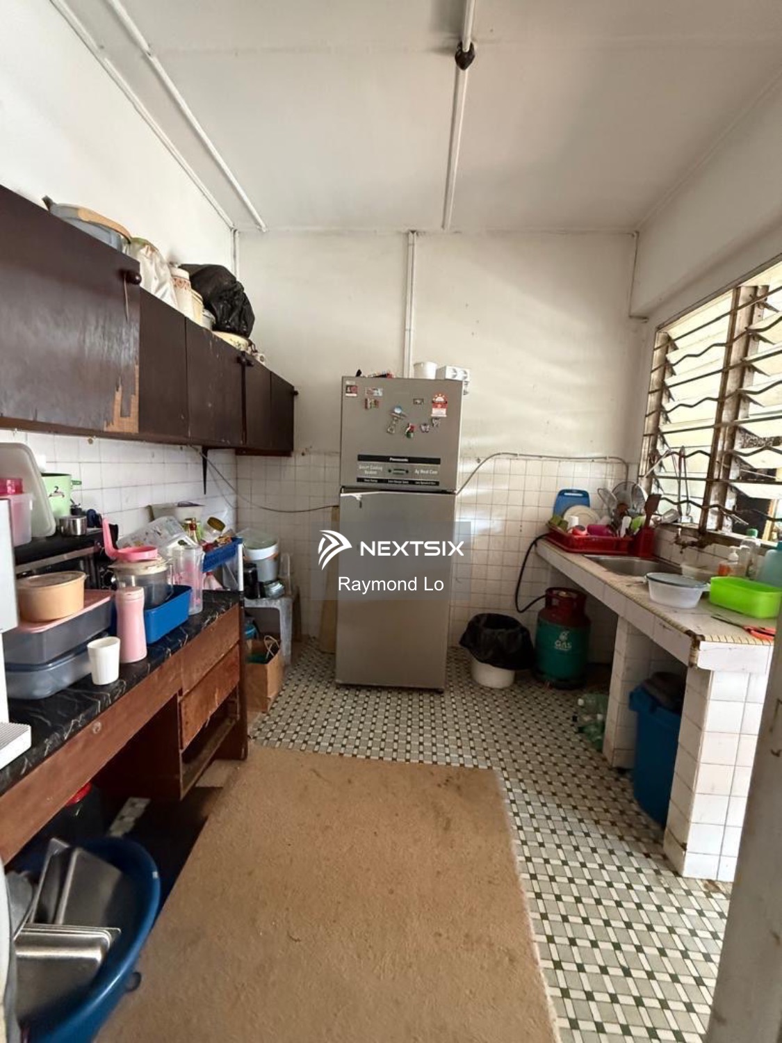Semi-detached House For Sale in Kuching Sarawak - Image 10