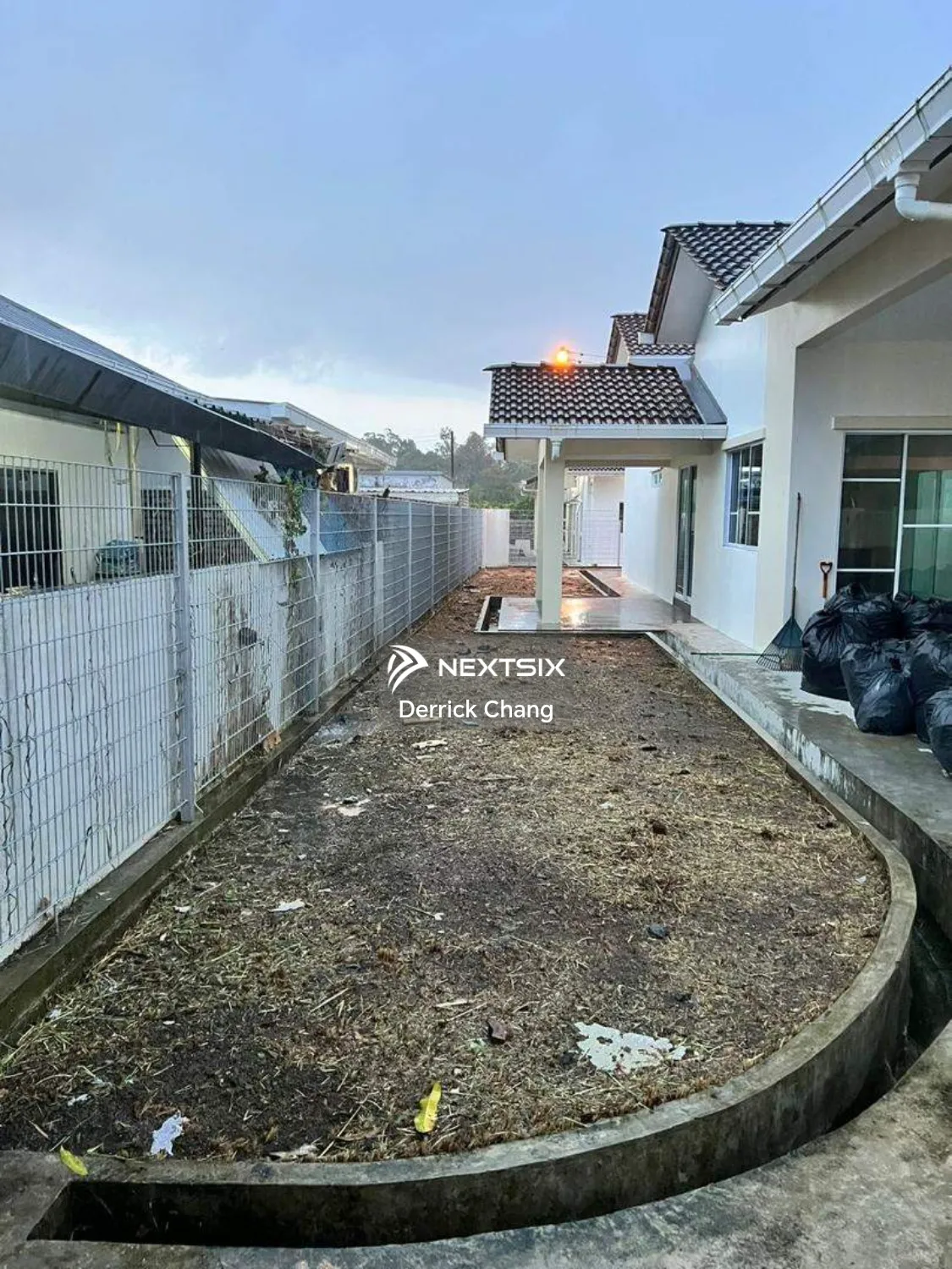 1-sty Terrace/Link House For Sale in Kuching Sarawak - Image 6