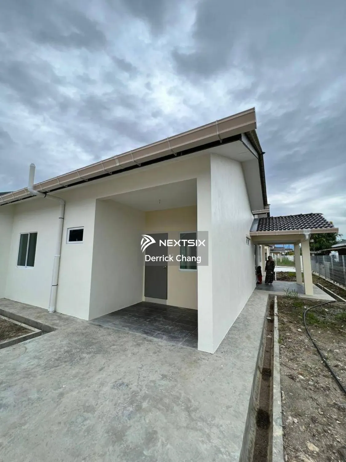 1-sty Terrace/Link House For Sale in Kuching Sarawak - Image 8