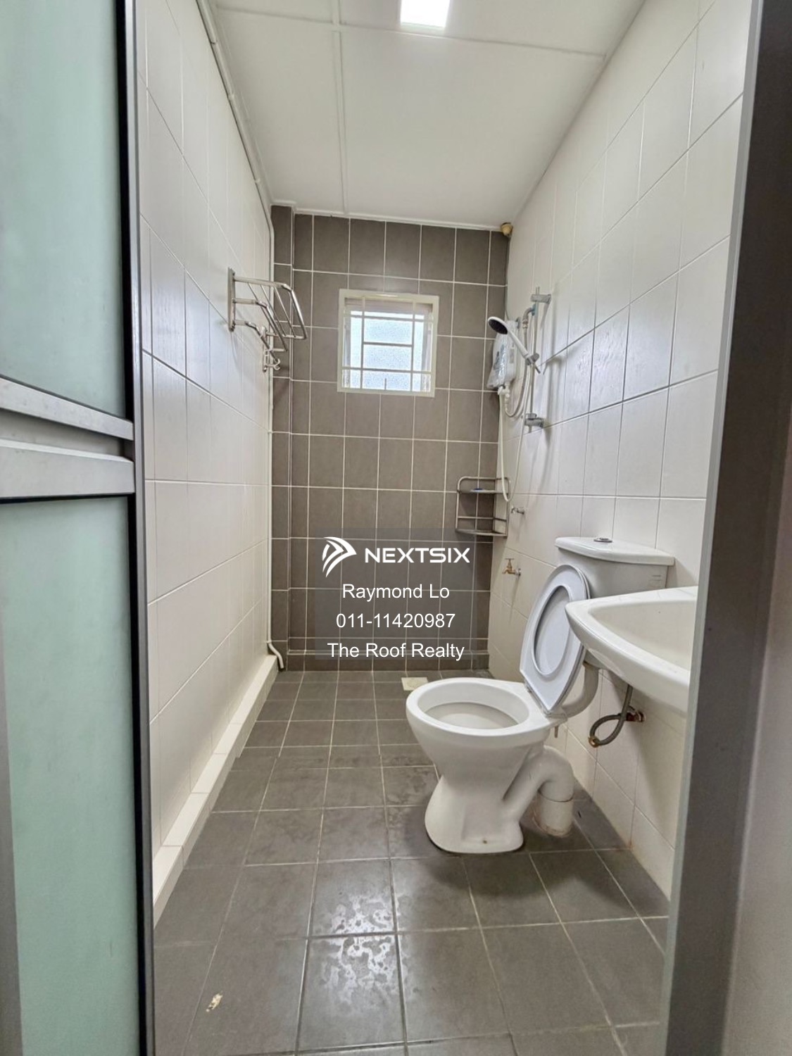 1.5-sty Terrace/Link House For Sale in Kuching Sarawak