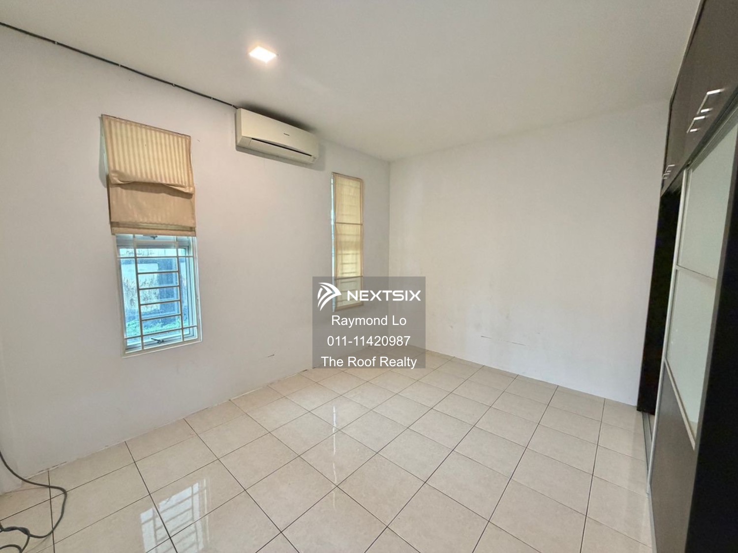1.5-sty Terrace/Link House For Sale in Kuching Sarawak - Image 10