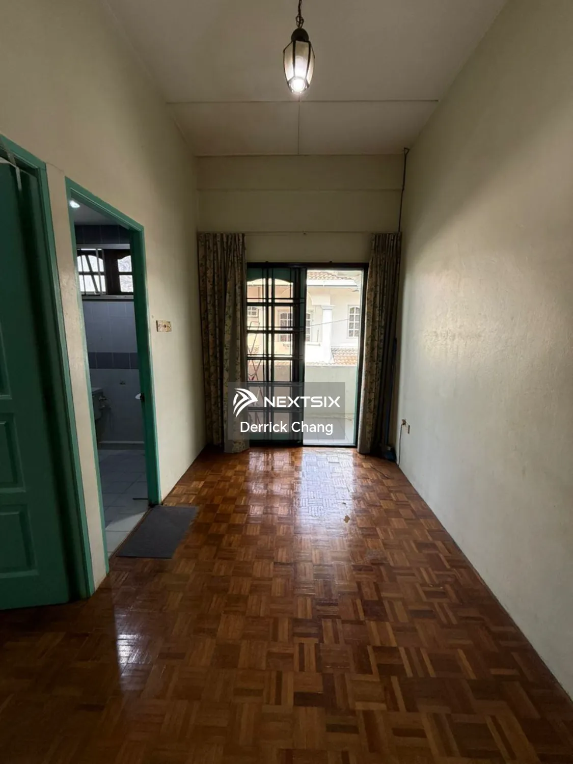 Semi-detached House For Sale in Kuching Sarawak - Image 10