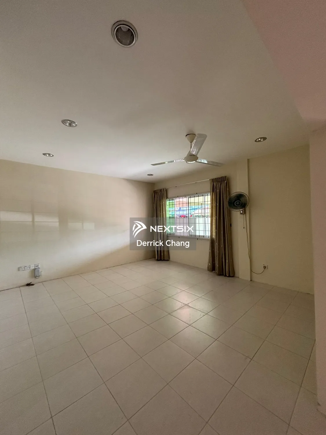 2-sty Terrace/Link House For Sale in Kota Samarahan Sarawak - Image 5