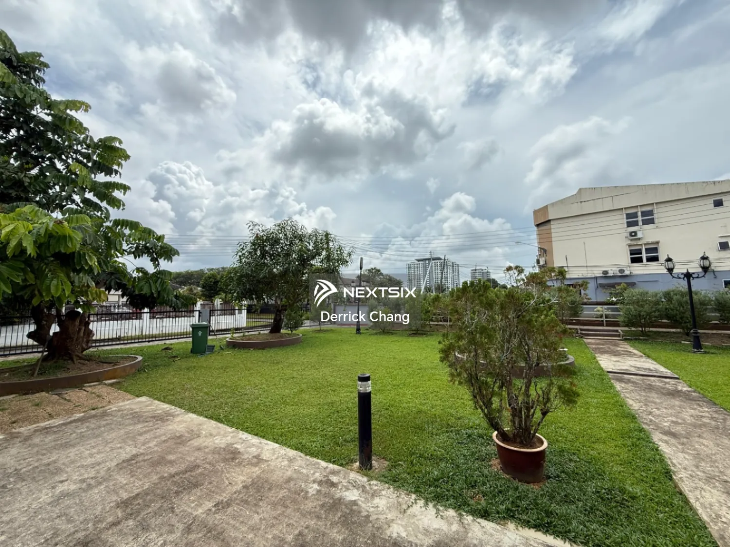 Bungalow For Sale in Kuching Sarawak - Image 14