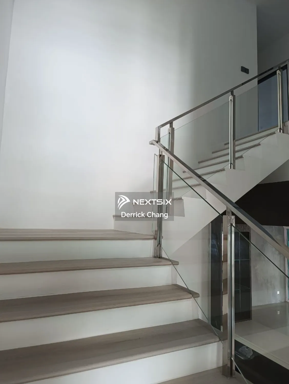 Semi-detached House For Sale in Kota Samarahan Sarawak - Image 11