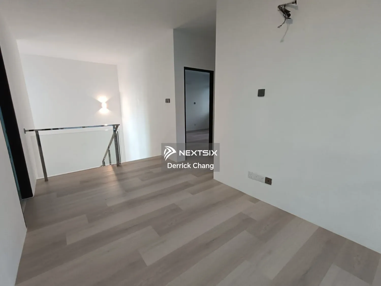 Semi-detached House For Sale in Kota Samarahan Sarawak - Image 9