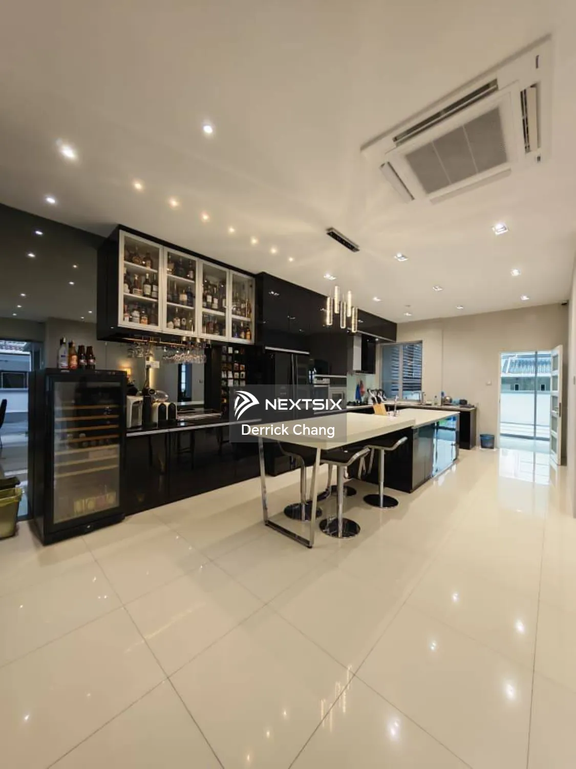 Semi-detached House For Sale in Kuching Sarawak - Image 9