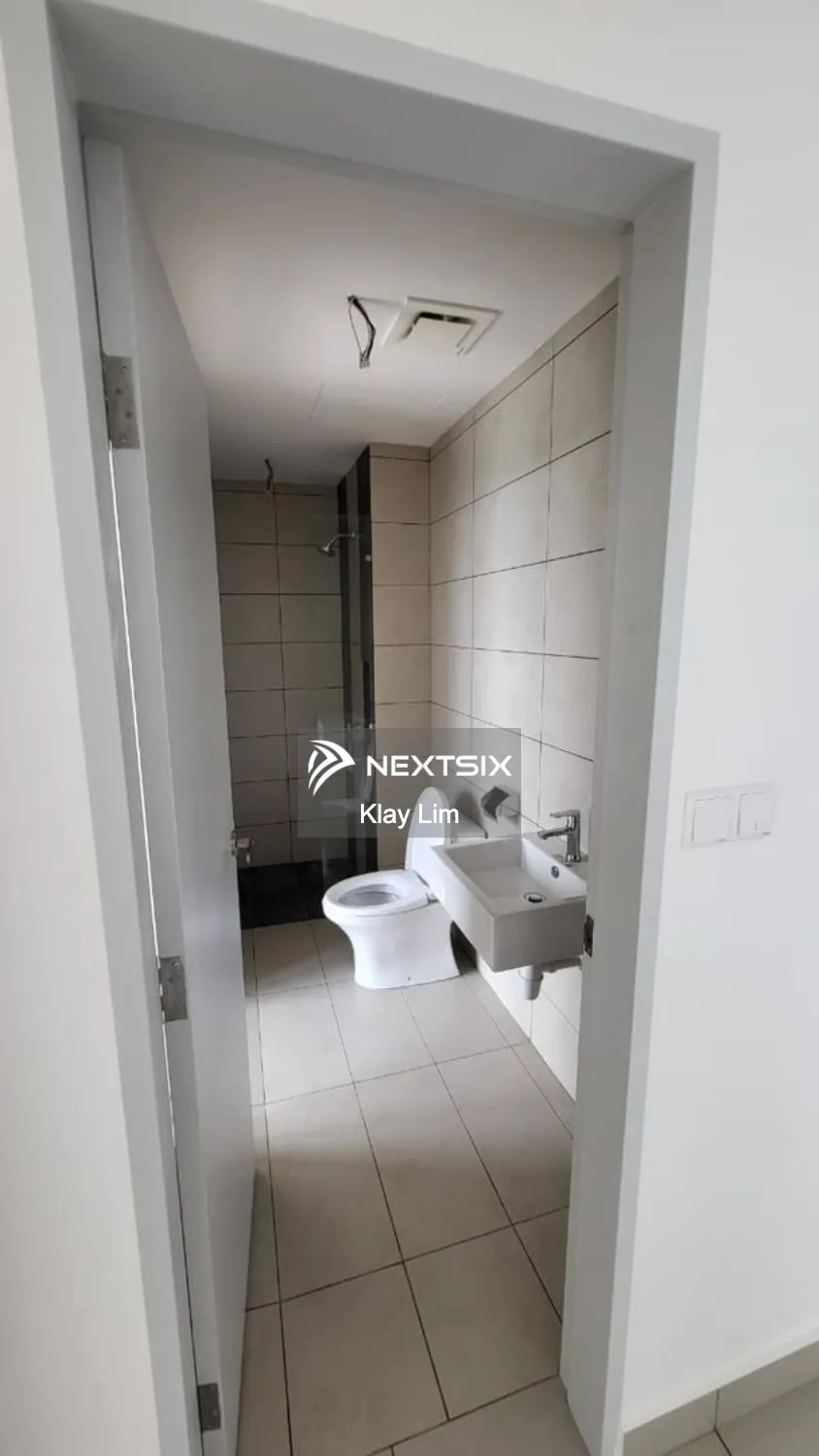 Serviced Residence For Rent in Petaling Jaya Selangor - Image 11