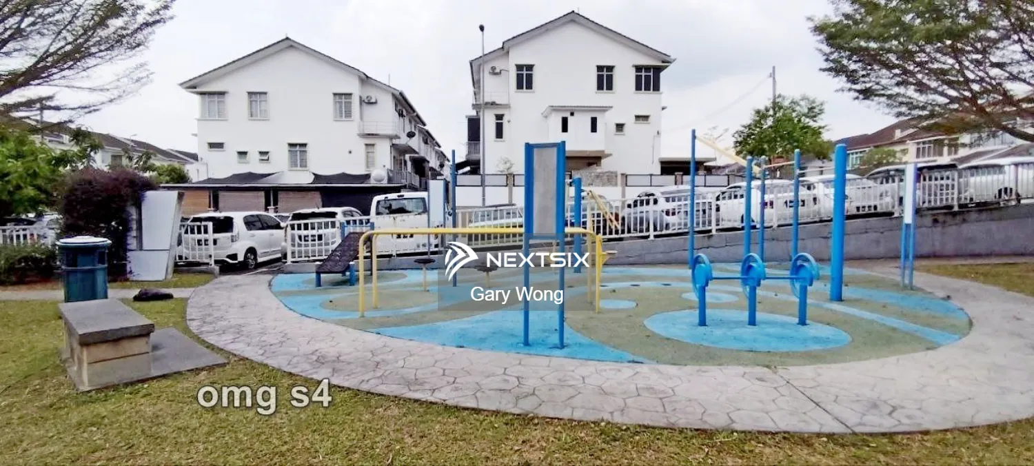 Townhouse For Sale in Seri Kembangan Selangor - Image 5