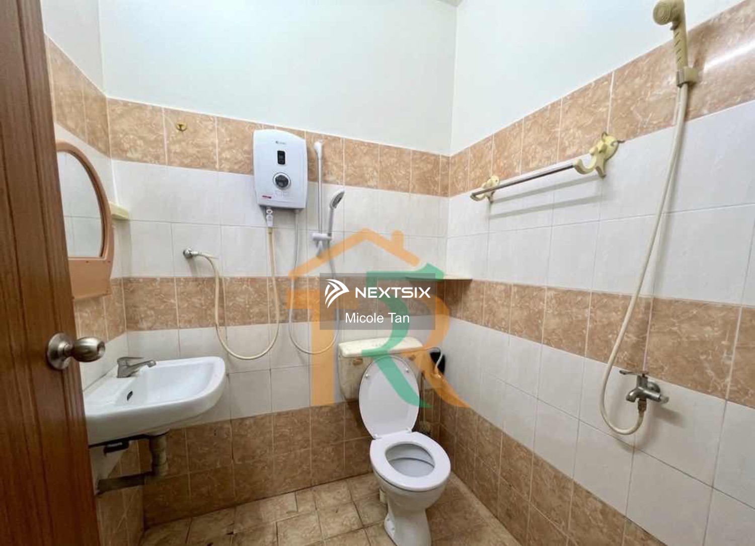 Semi-detached House For Sale in Muar Johor - Image 12