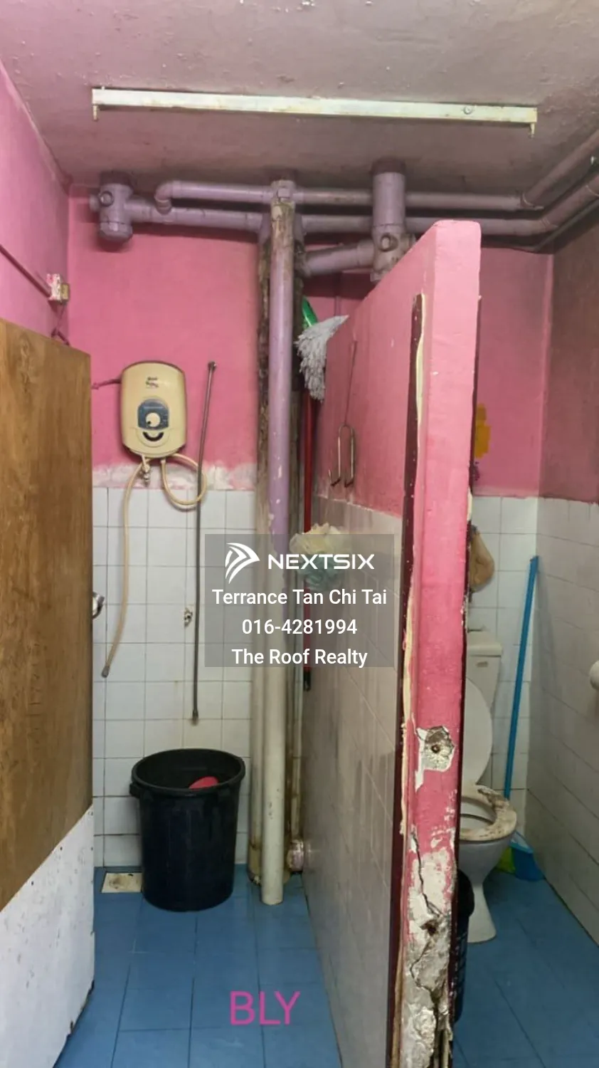 Flat For Sale in Klang Selangor - Image 5