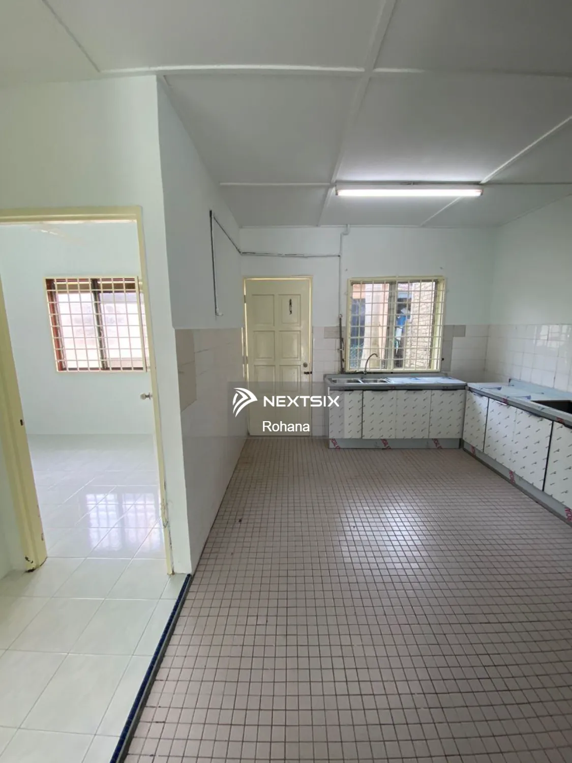 Semi-detached House For Sale in Kuantan Pahang - Image 11