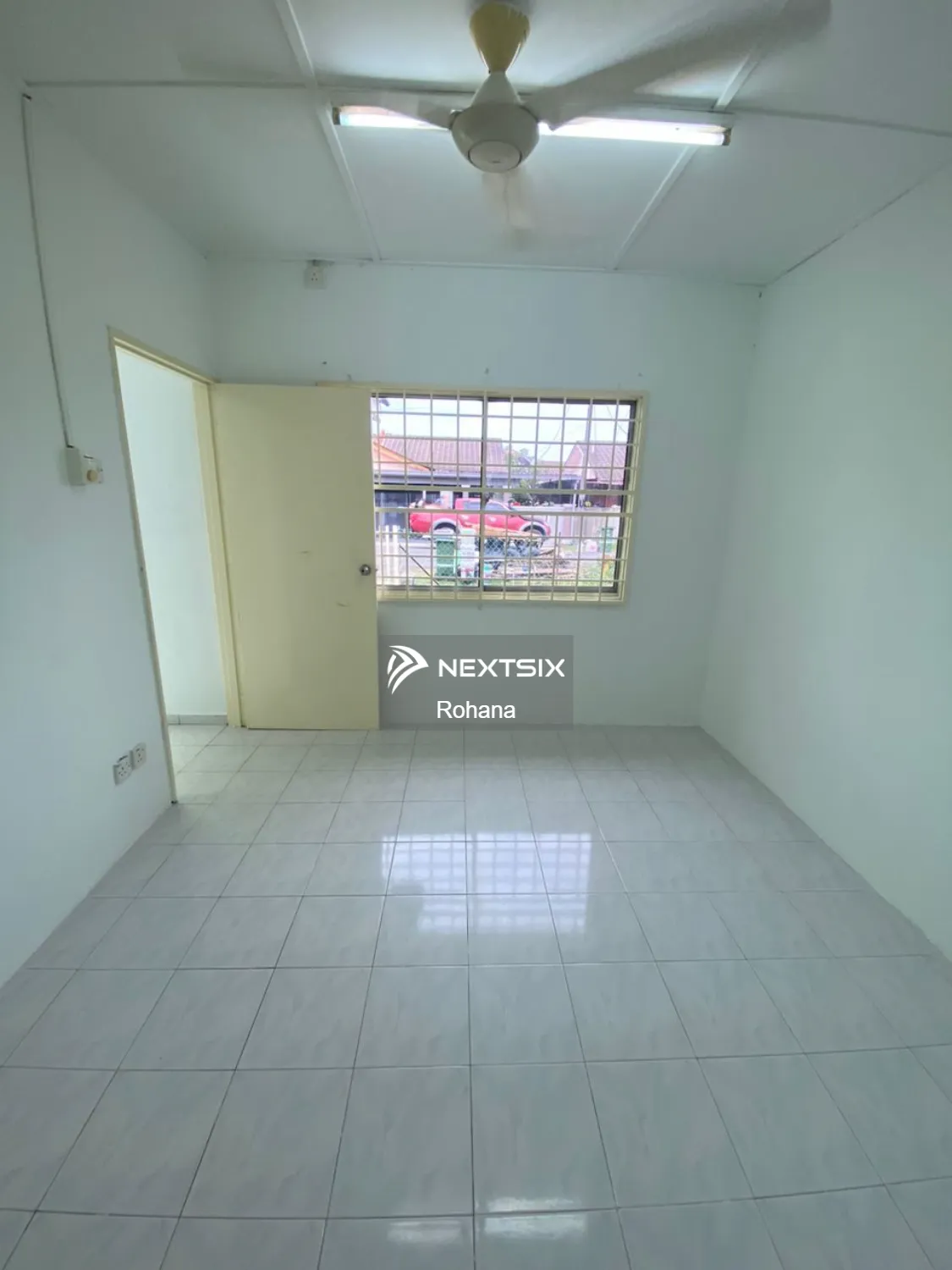 Semi-detached House For Sale in Kuantan Pahang - Image 5
