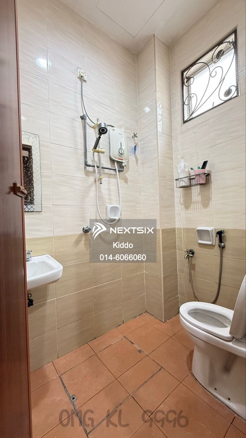 2-sty Superlink House For Sale in Klang Selangor - Image 12