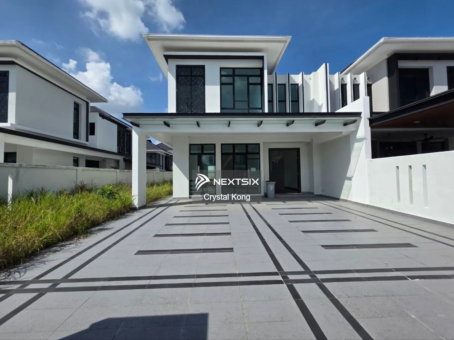 Semi-detached House For Sale in Setia Tropika Johor