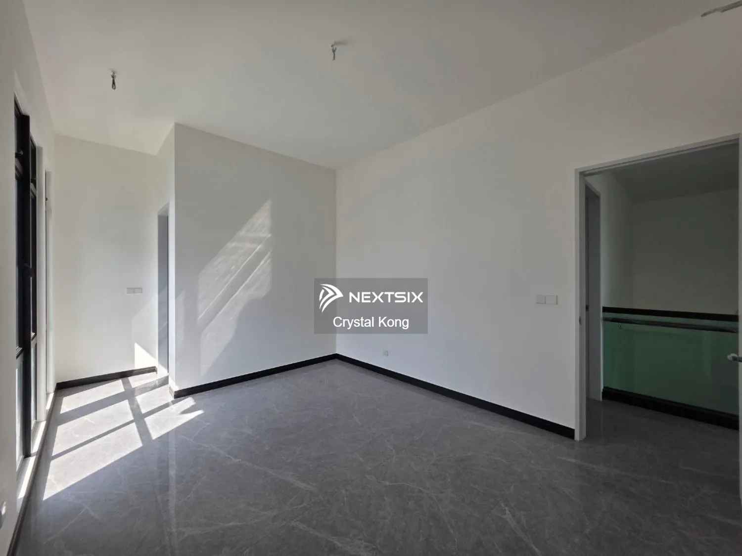 Semi-detached House For Sale in Setia Tropika Johor - Image 11