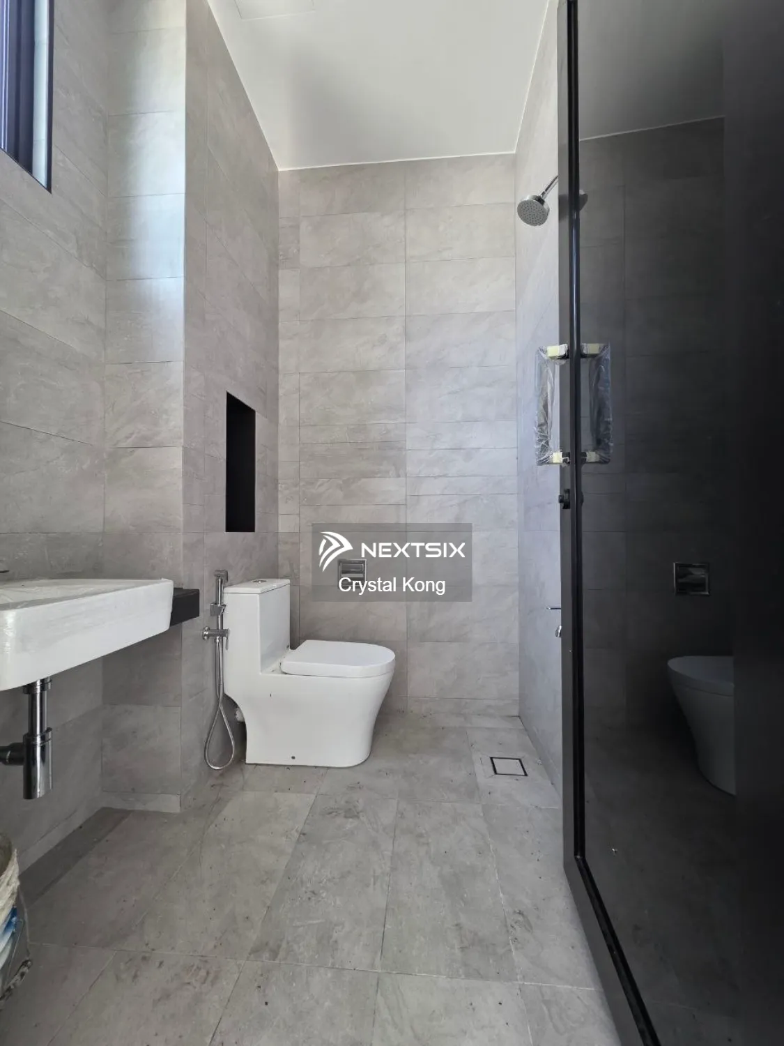 Semi-detached House For Sale in Setia Tropika Johor - Image 17