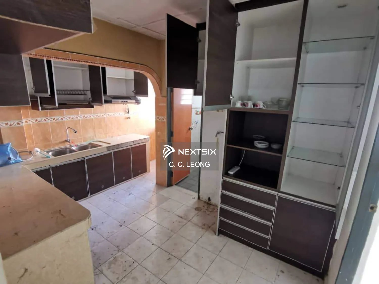 Flat For Sale in Jalan Klang Lama Wilayah Persekutuan Kuala Lumpur - Image 5
