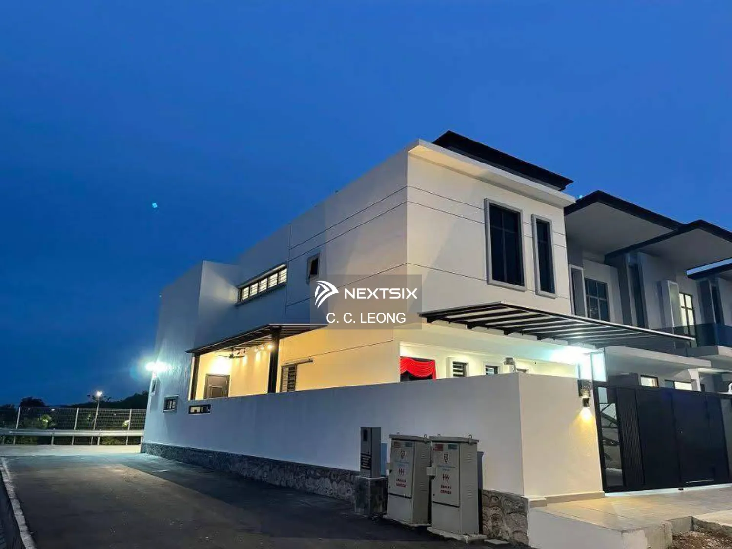 2-sty Superlink House For Sale in Semenyih Selangor