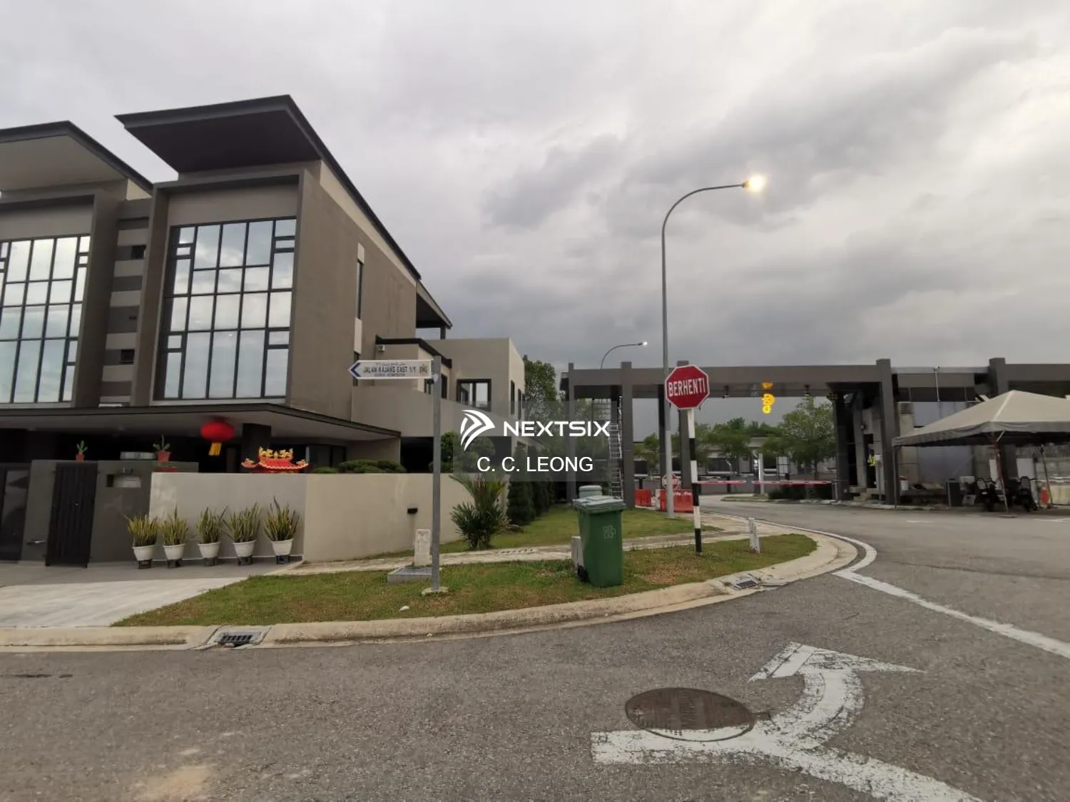 2-sty Superlink House For Sale in Semenyih Selangor - Image 11