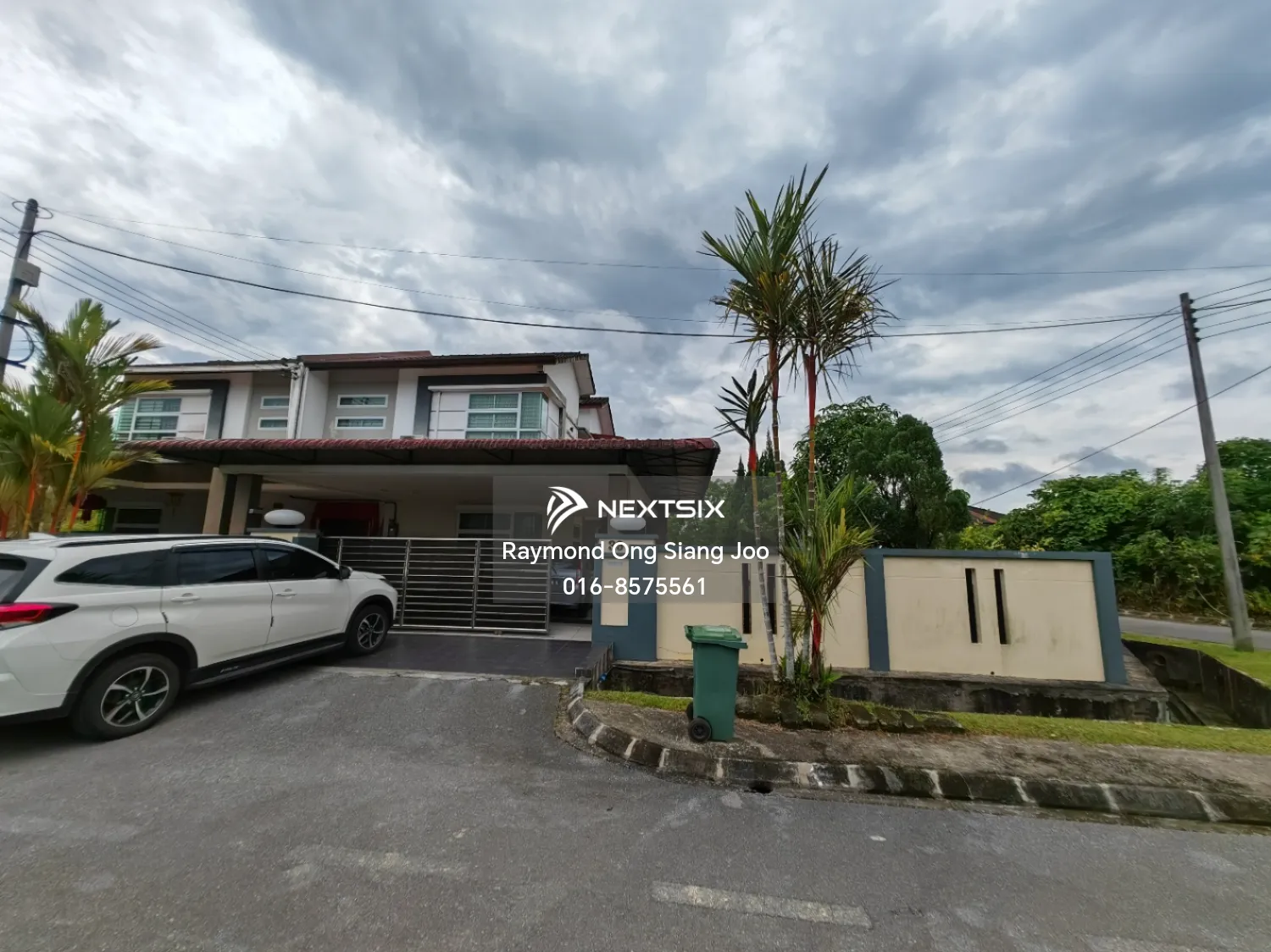 Semi-detached House For Sale in Kuching Sarawak