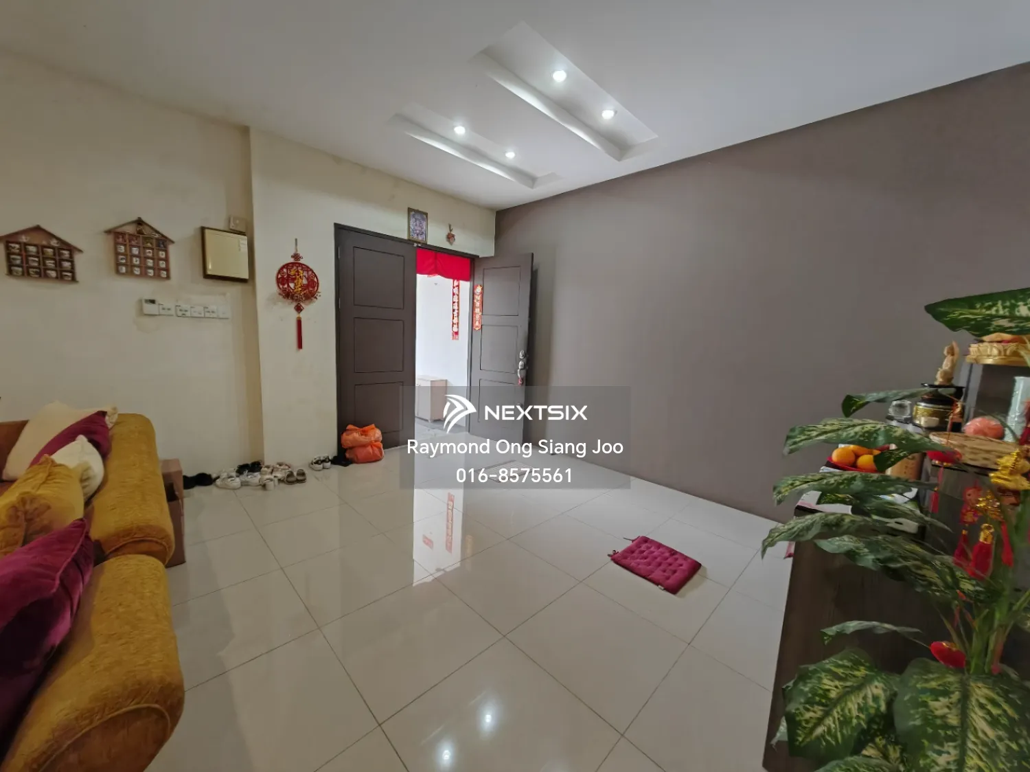 Semi-detached House For Sale in Kuching Sarawak - Image 5