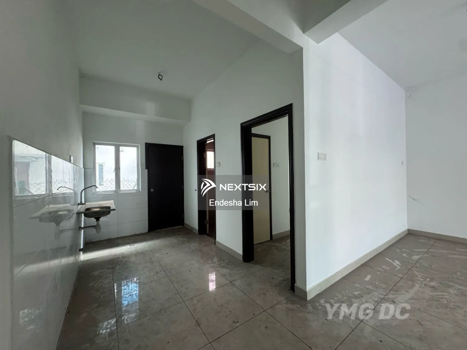 3-sty Terrace/Link House For Sale in Klang Selangor - Image 7