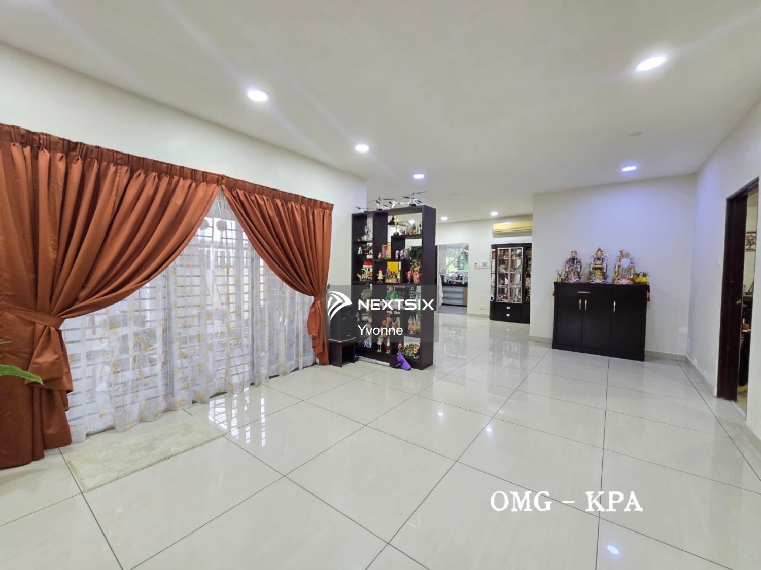 Semi-detached House For Sale in Klang Selangor - Image 6